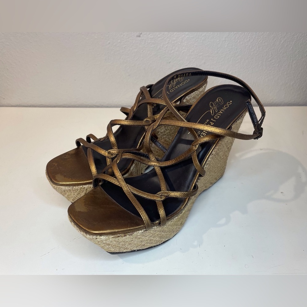 Donald J. Pliner Women’s Shaba Bronze‎ Straps Platform Wedge Sandals Size 7.5